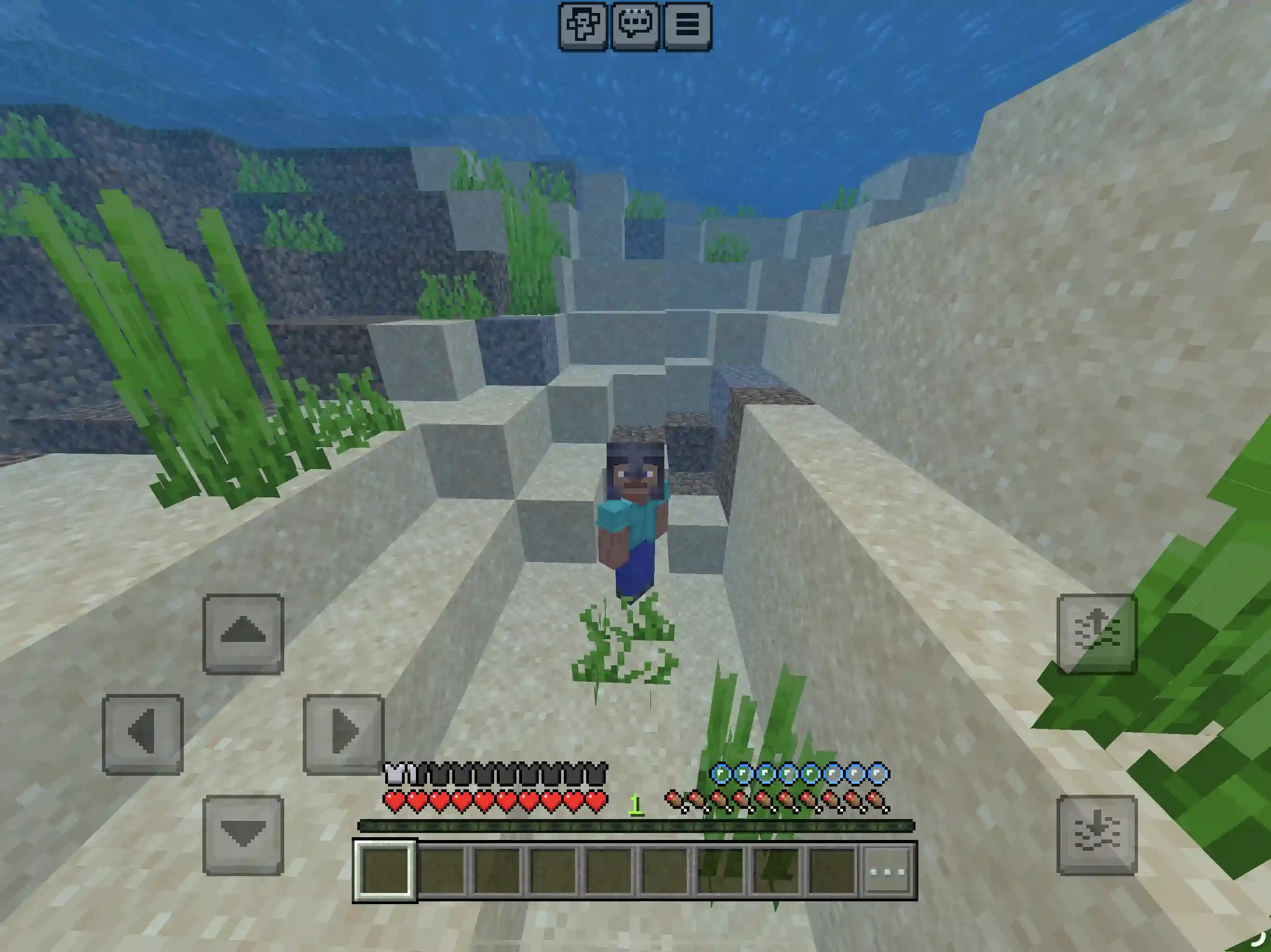 How to get the helmet enchantment aqua affinity in Minecraft?